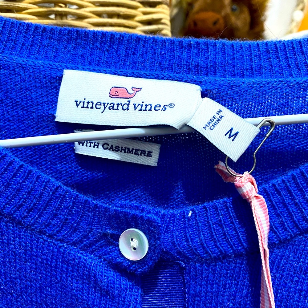 Vineyard Vines with Cashmere Sweater